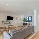 بيت للعطل Oasis 138 *